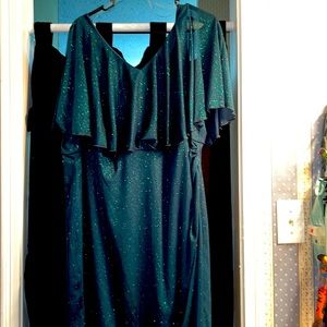 Sparkly Evergreen MIDI Dress, Size 24, Never Worn.